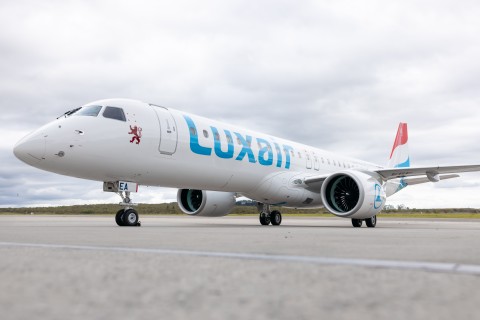 E195-E2 ©Luxair 