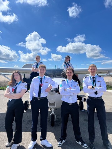 Pilot Cadet Program 1 ©Luxair.jpg