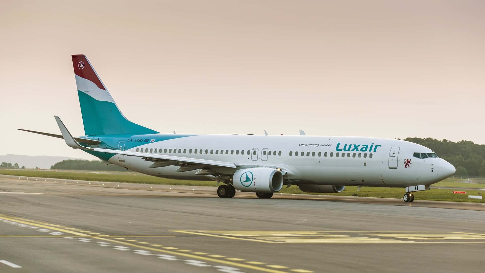 Boeing 737 800 Luxair